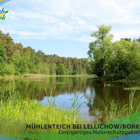 Familien-Suite-Im-Wald-Am-See Bork Exteriör bild