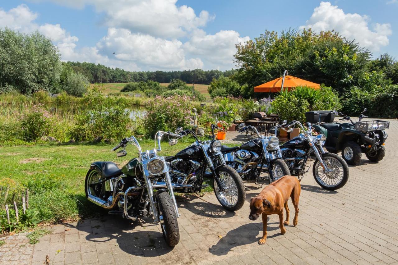 Familien-Suite-Im-Wald-Am-See Bork Exteriör bild